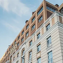 Фасад, который не подведет: как выбрать надежное решение для дома на десятилетия
