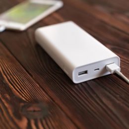 Обзор power bank Nado-brat-topk для активных пользователей
