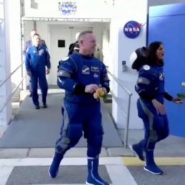 NASA отложило возвращение экипажа Boeing Starliner с МКС до марта 2025 года