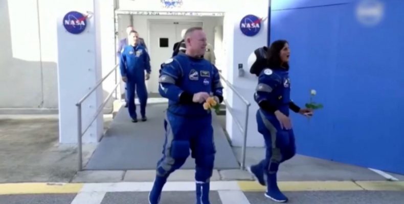 NASA отложило возвращение экипажа Boeing Starliner с МКС до марта 2025 года
