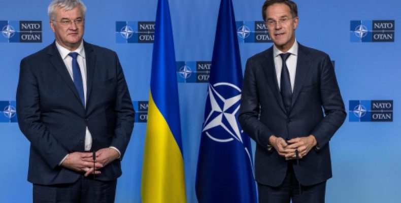 Новый генсек НАТО предложил Украине отложить любые мирные переговоры с Россией