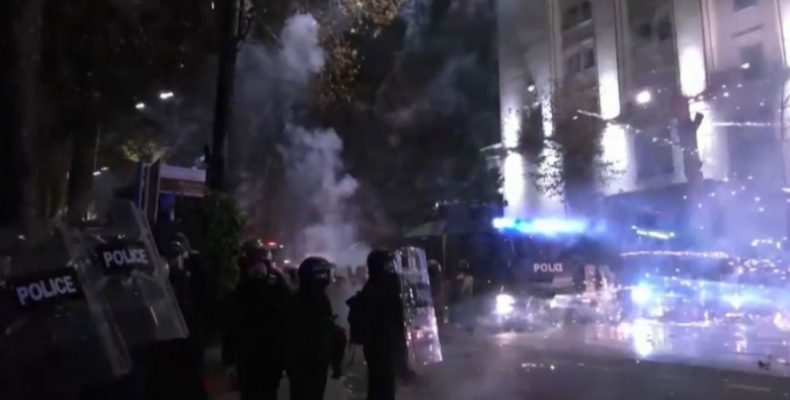 Протесты в Грузии: за три дня задержаны больше 200 человек