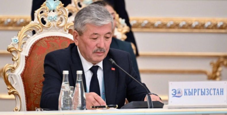 Садыр Жапаров назначил нового главу кабмина Кыргызстана