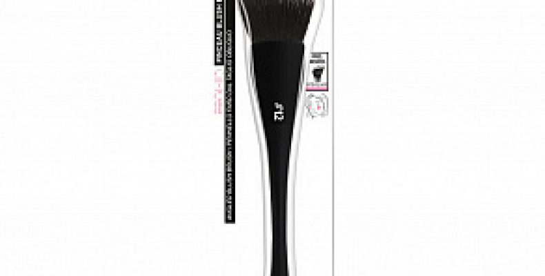 Скошеная кисть для румян Beveled Blush Brush