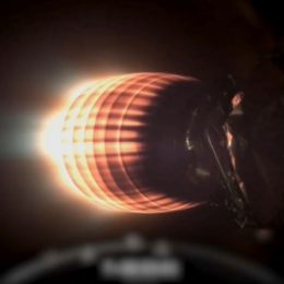 SpaceX успешно вывела на орбиту 22 интернет-спутника Starlink