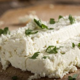 Сыр из козьего молока в домашних условиях: мягкий, твердый, пористый, плавленый, брынза — простые рецепты с пошаговым приготовлением. Козий сыр: пищевая ценность, полезные свойства и рецепт приготовления