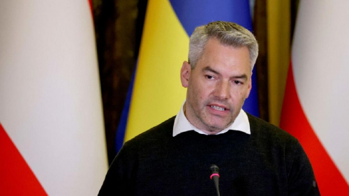 Канцлер Австрии уйдет в отставку после провала переговоров о коалиции